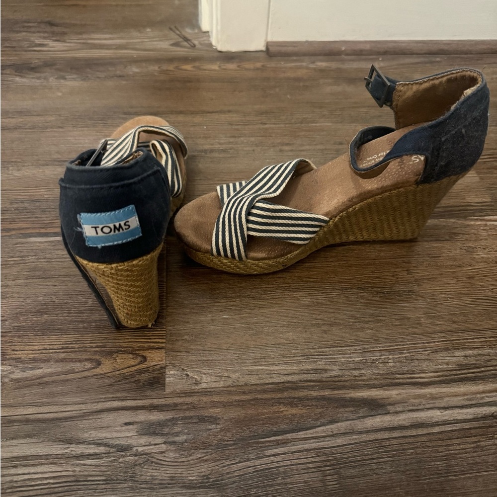 TOMS Black and Tan Striped Wedge Sandals